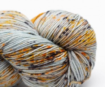 Lion Socks - Merinosockenwolle 100 g "Etosha-in-spring-spreckled-chaotic"