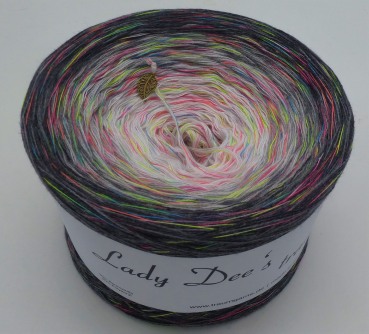 gefachte Wolle von Lady D "Spiel der Farben"