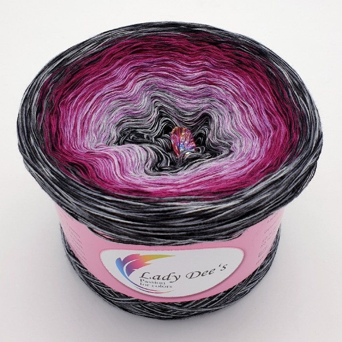 gefachte Wolle von Lady D "Leila" 250g