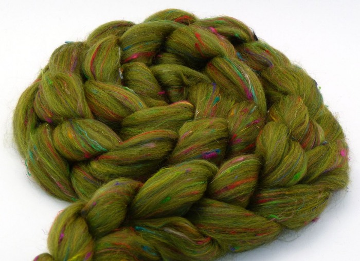 multicolor Merino-Seiden-Kammzug "Green Fairy"