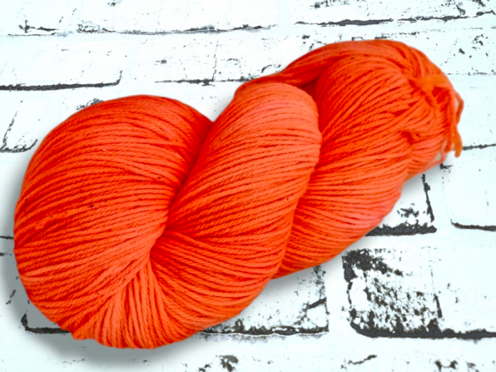 Wöllkchenwolle, mehr als Sockenwolle, extrafeine Merino "Orangina"